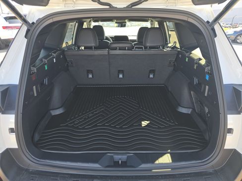 New 2026 Subaru Outback Touring image 15