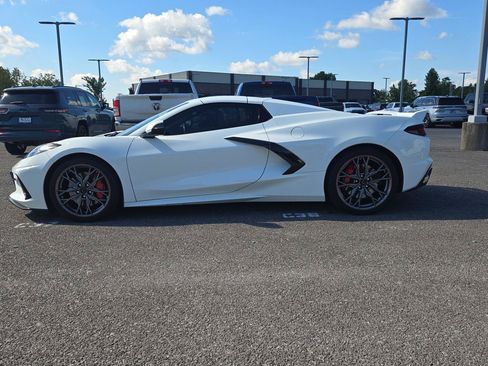 Used 2024 Chevrolet Corvette Stingray Preferred Conv w/ 2LT RWD image 4