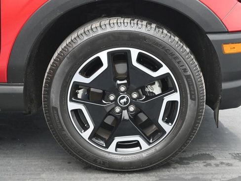 Used 2023 Ford Bronco Sport Outer Banks w/ Tech Package image 25