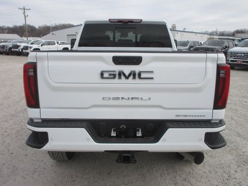 New 2026 GMC Sierra 3500 Denali Ultimate image 6