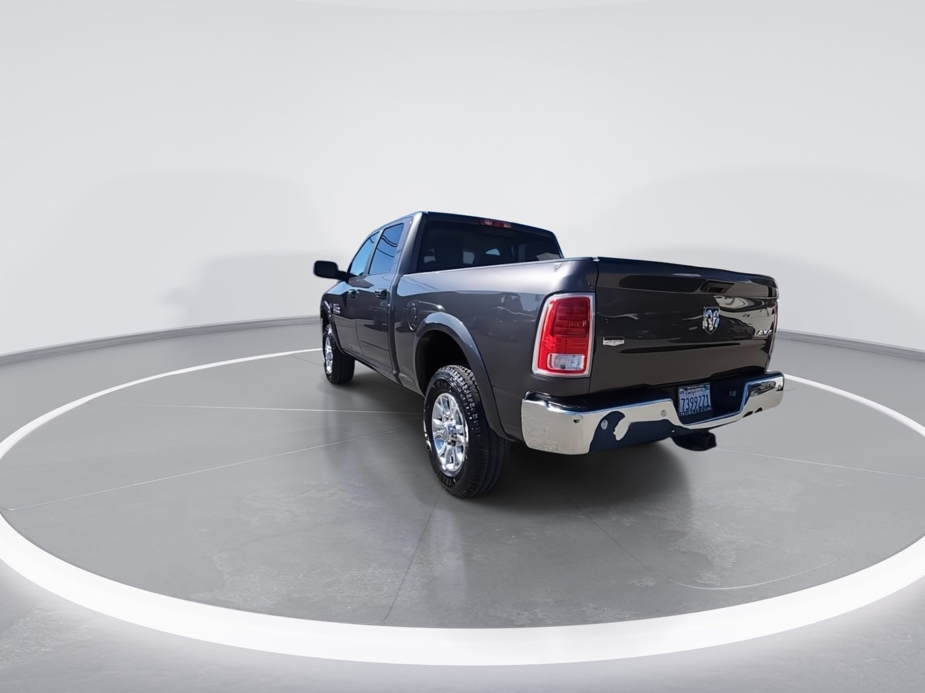 Certified 2016 RAM 2500 Laramie w/ Convenience Group AWD/4WD image 9