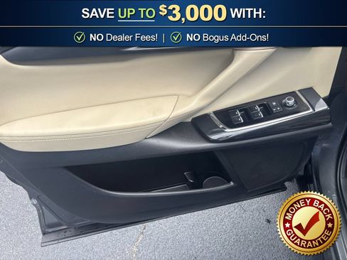 Used 2018 MAZDA CX-9 Touring FWD image 16