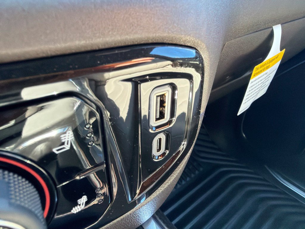 New 2026 Chevrolet Silverado 1500 RST w/ Convenience Package II AWD/4WD image 29