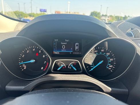 Used 2016 Ford Escape Titanium w/ Equipment Group 301A AWD/4WD image 18