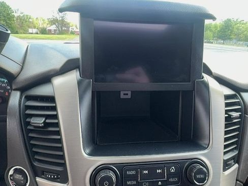 Used 2018 GMC Yukon XL Denali w/ Denali Ultimate Package AWD/4WD image 33