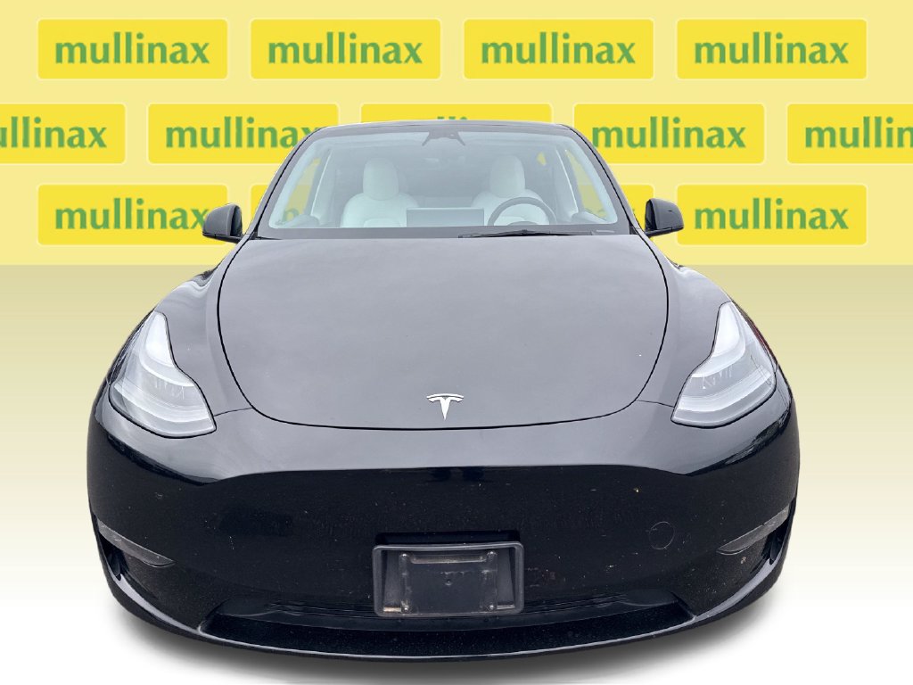 Used 2023 Tesla Model Y Long Range AWD/4WD image 14