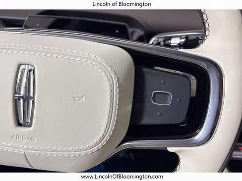 New 2026 Lincoln Nautilus Black Label w/ Jet Appearance Package image 33