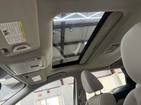 Used 2019 Nissan Rogue Sport FWD image 30