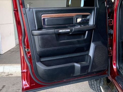 Used 2018 RAM 2500 Laramie w/ Off Road Package AWD/4WD image 22