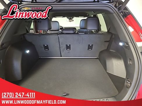 New 2026 GMC Terrain AT4 AWD/4WD image 13