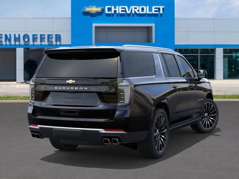 New 2025 Chevrolet Suburban High Country image 4