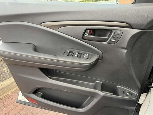 Used 2024 Honda Ridgeline TrailSport image 24