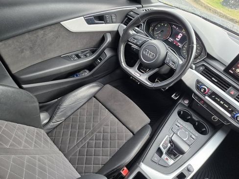 Used 2019 Audi S4 Premium w/ Convenience Package AWD/4WD image 18