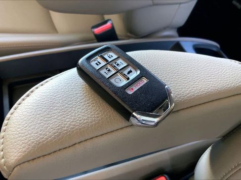 Used 2019 Honda Odyssey EX-L image 15