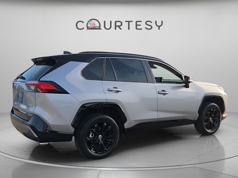 Certified 2025 Toyota RAV4 XSE image 6