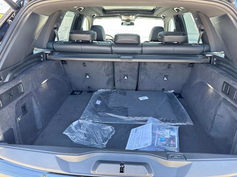 New 2026 BMW X5 xDrive40i w/ Executive Package image 8