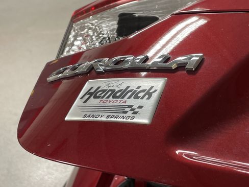 Certified 2023 Toyota Corolla SE image 33