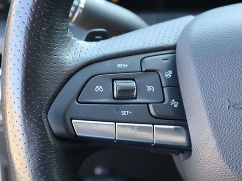 Used 2024 Cadillac XT4 Sport FWD image 12