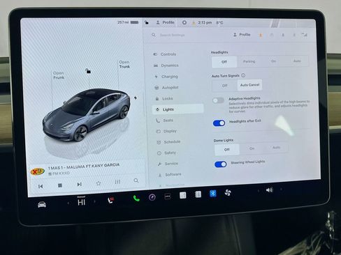 Used 2023 Tesla Model 3 Standard Range image 39