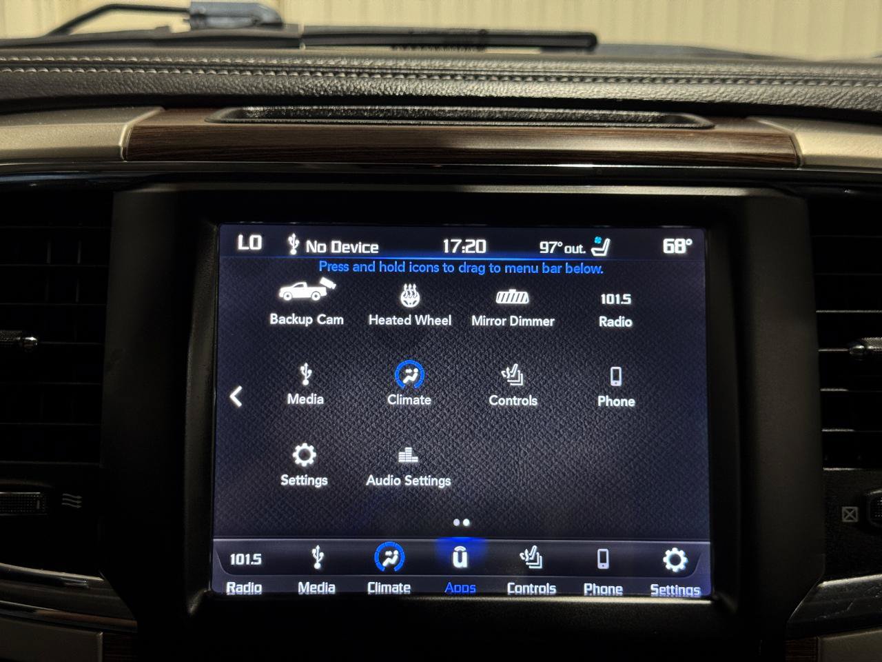 Used 2018 RAM 2500 Laramie w/ Convenience Group AWD/4WD image 40