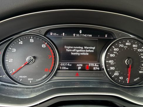 Used 2018 Audi A4 2.0T Premium w/ Convenience Package image 22