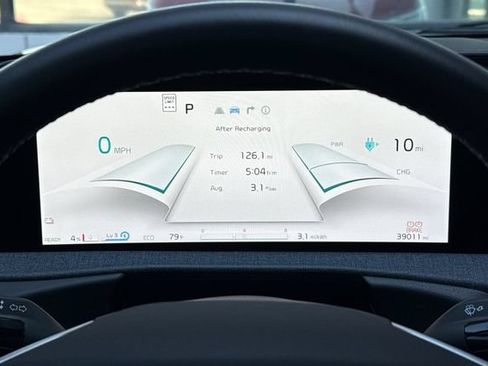 Certified 2024 Kia EV6 Light RWD image 33