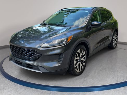 Used 2020 Ford Escape SE Sport FWD image 1