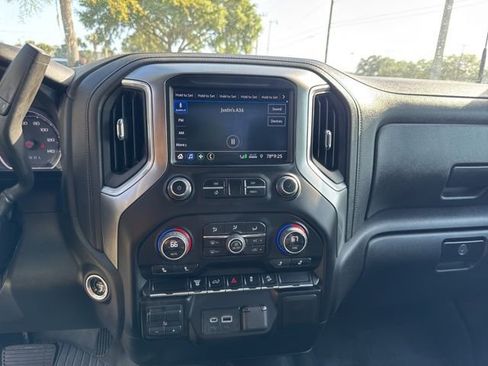 Used 2023 Chevrolet Silverado 2500 LT w/ Convenience Package AWD/4WD image 21