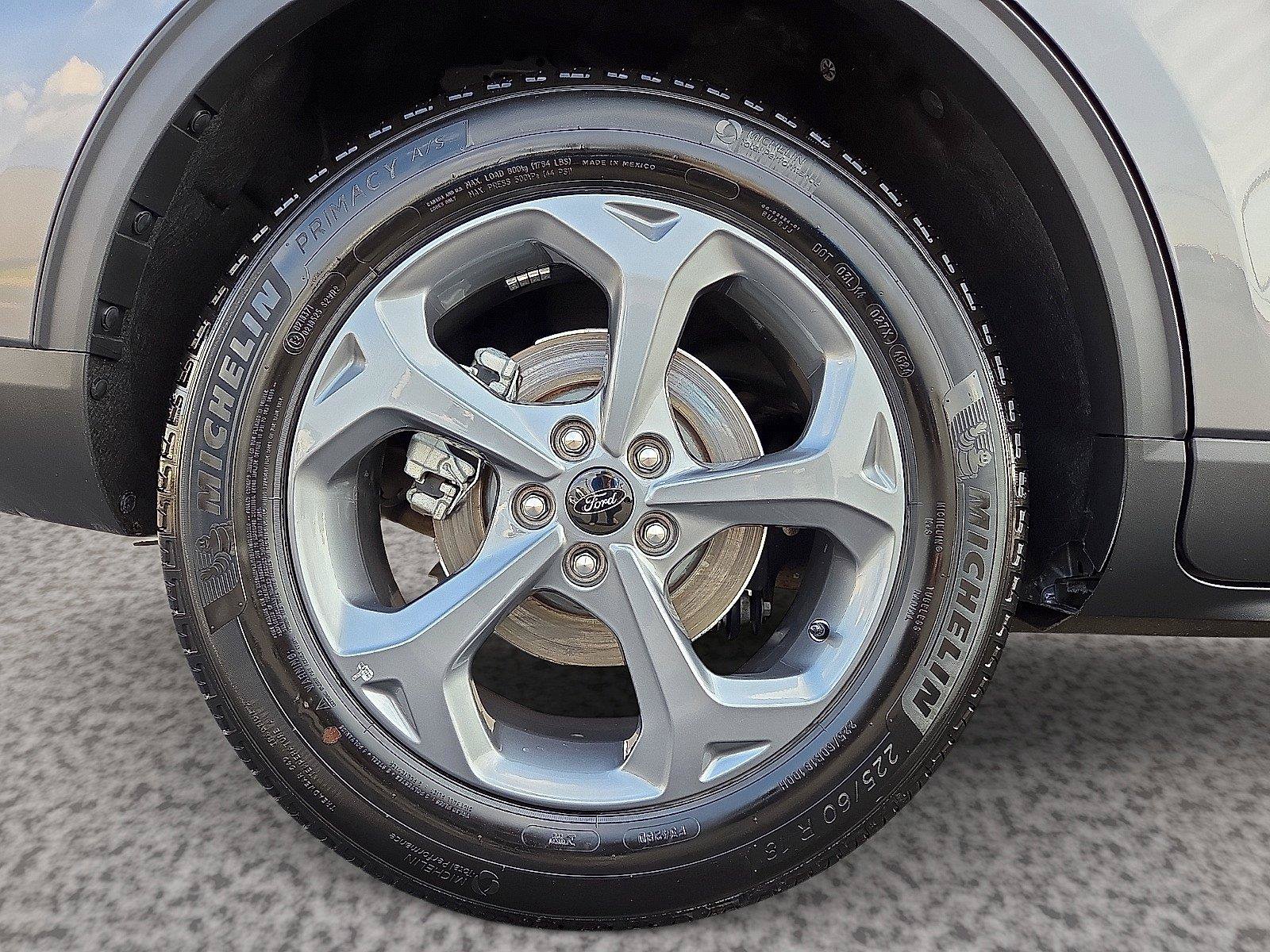 Certified 2025 Ford Escape ST-Line FWD image 10