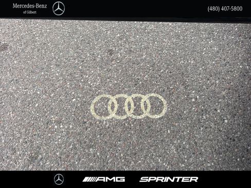 Used 2021 Audi Q5 e Premium Plus w/ Premium Plus Package image 12