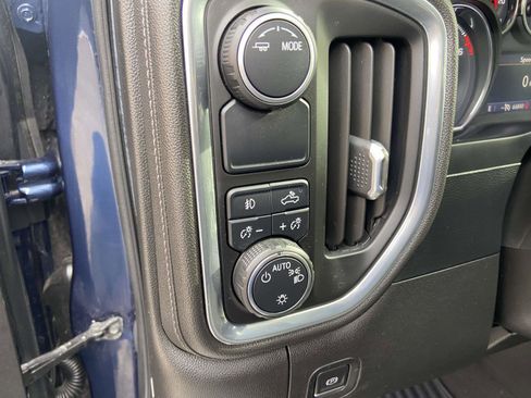 Certified 2022 Chevrolet Silverado 1500 RST image 8