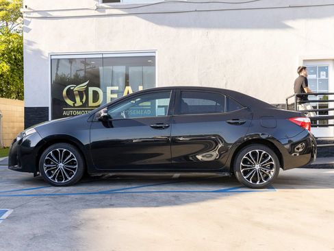 Used 2015 Toyota Corolla S FWD image 9
