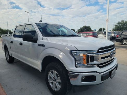 Used 2020 Ford F150 XLT w/ Equipment Group 301A Mid RWD image 4