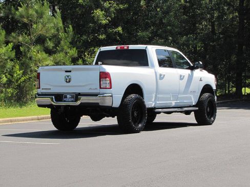Used 2022 RAM 2500 Big Horn AWD/4WD image 6