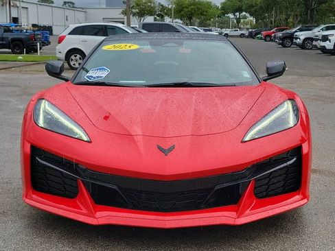 Used 2025 Chevrolet Corvette Z06 RWD image 8