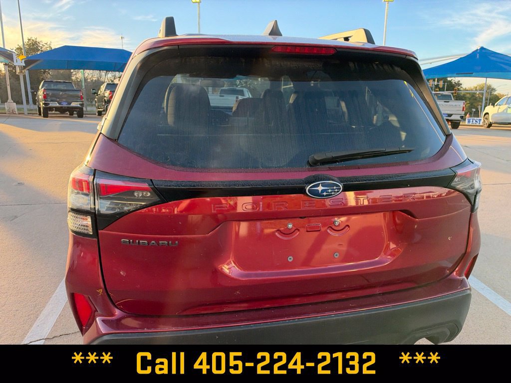 Used 2025 Subaru Forester Premium AWD/4WD image 7