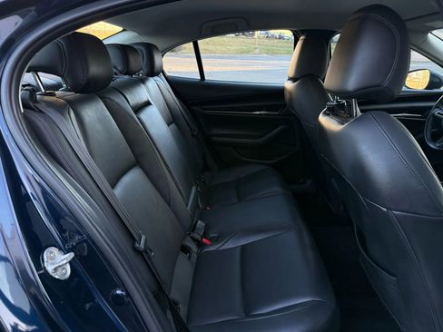 Used 2021 MAZDA MAZDA3 s image 15