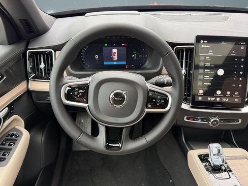 New 2026 Volvo XC90 T8 Ultra w/ Protection Package AWD/4WD image 26