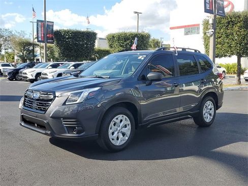Used 2023 Subaru Forester image 5