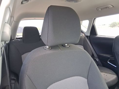 Used 2024 Kia Soul LX w/ Option Group 015 FWD image 8