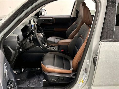 Certified 2024 Ford Bronco Sport Outer Banks w/ Tech Package AWD/4WD image 18
