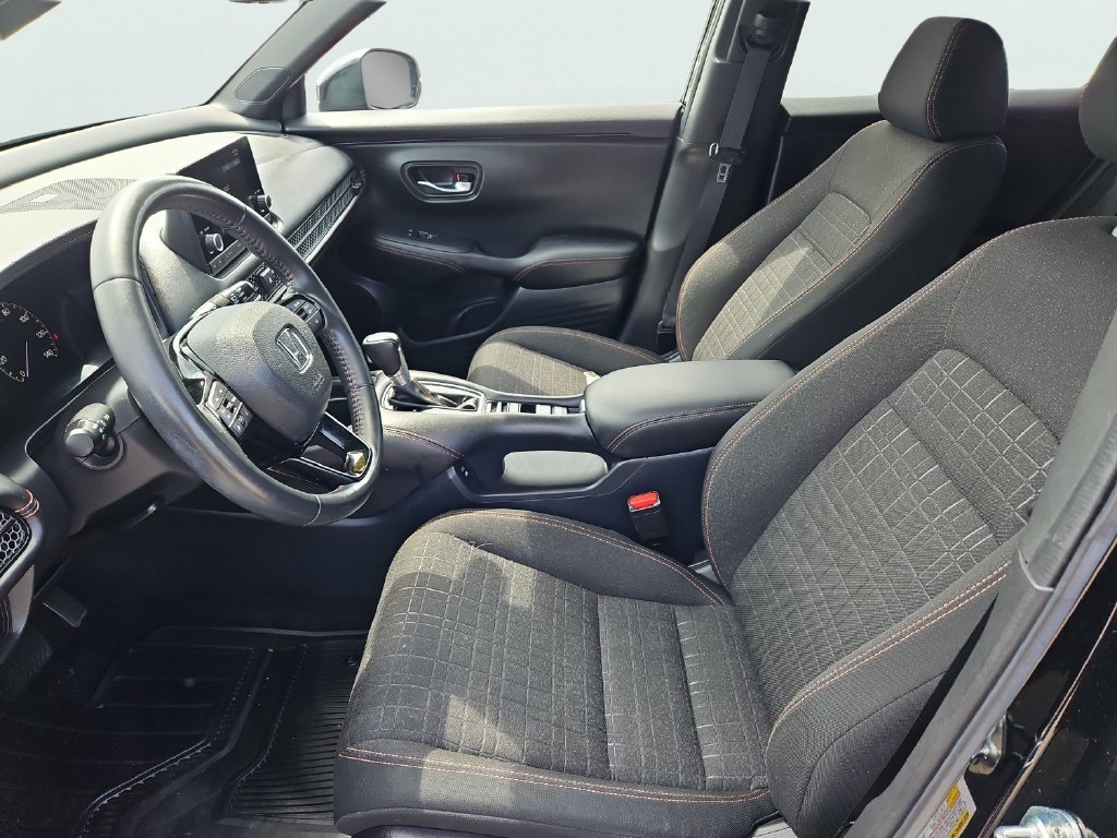Certified 2024 Honda HR-V Sport image 28