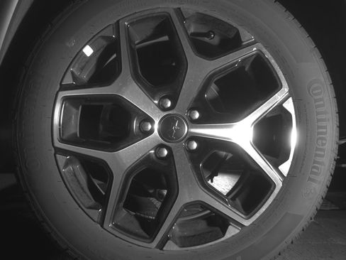 Used 2025 Jeep Compass Limited image 14