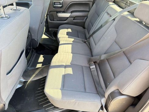 Used 2018 Chevrolet Silverado 1500 LT w/ Texas Edition image 15