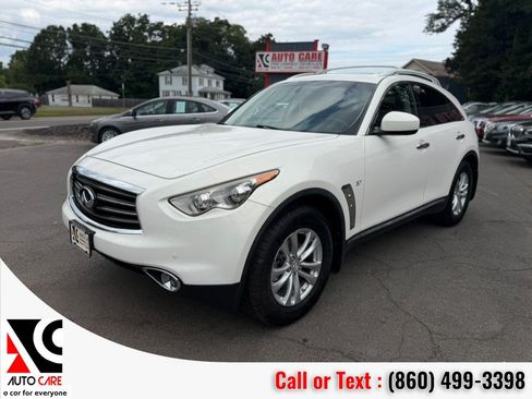 Used 2014 INFINITI QX70 AWD w/ Premium Package image 3