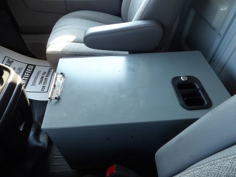 Used 2021 GMC Savana 3500 w/ Power Convenience Package RWD image 25
