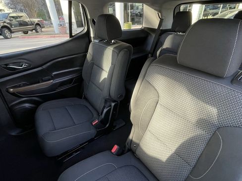 Used 2023 GMC Acadia SLE w/ Driver Convenience Package image 22