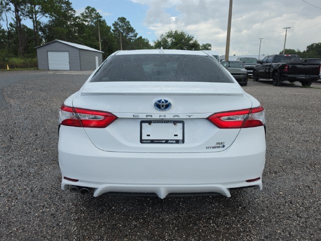 Used 2020 Toyota Camry SE FWD image 5