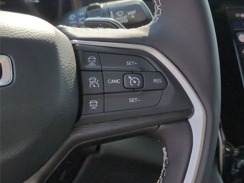 New 2025 Jeep Grand Cherokee Altitude RWD image 21