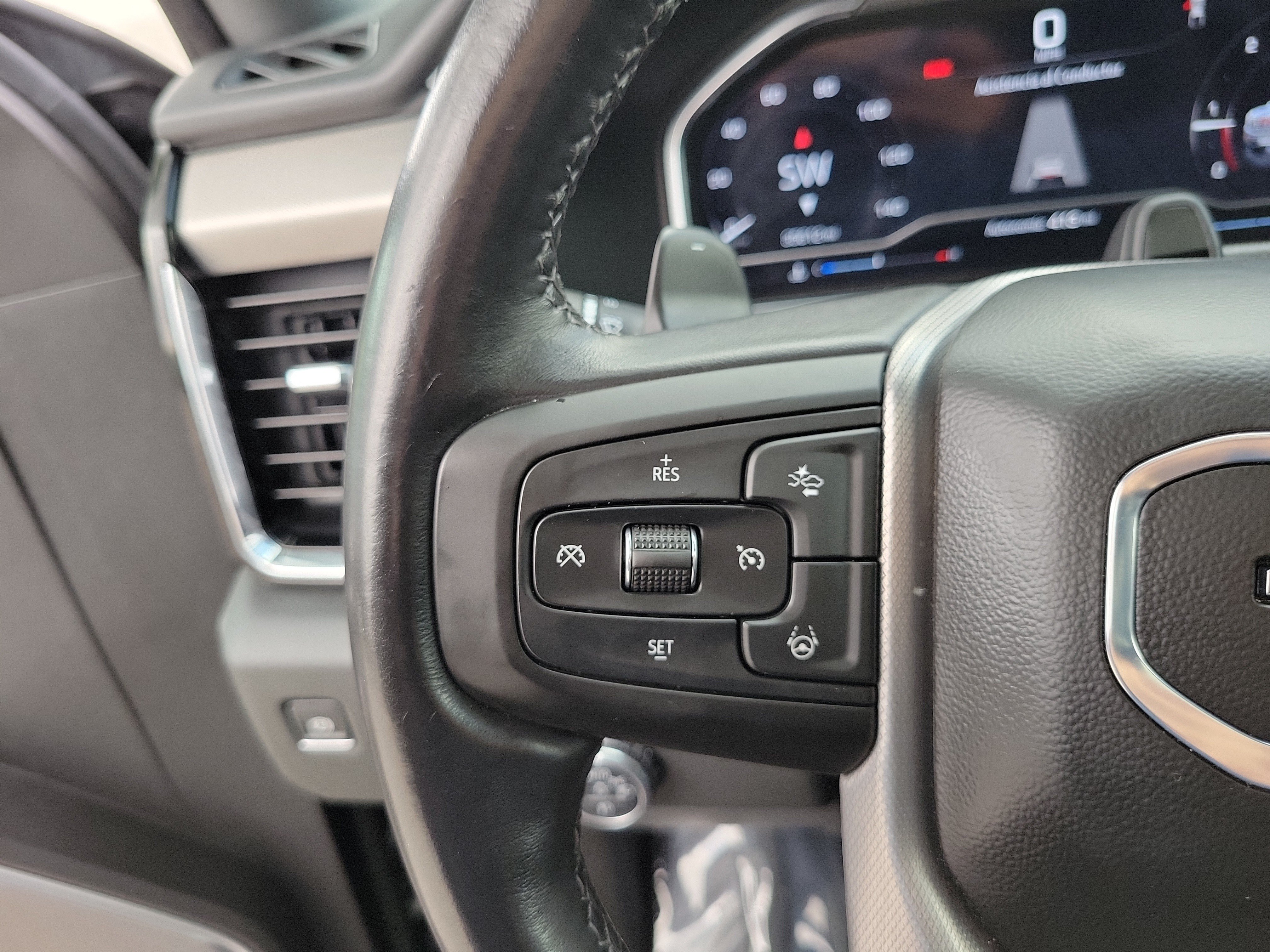 Used 2024 GMC Sierra 1500 Denali AWD/4WD image 20